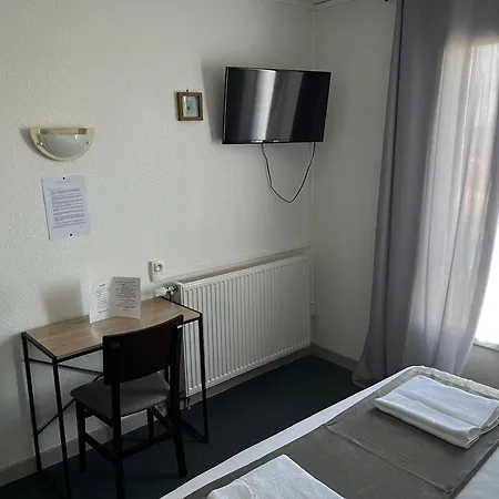 Le Lyon 3*