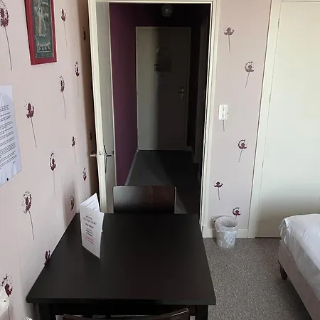 Le Lyon Hotel 3*