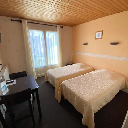 Hotel Le Lyon Commentry