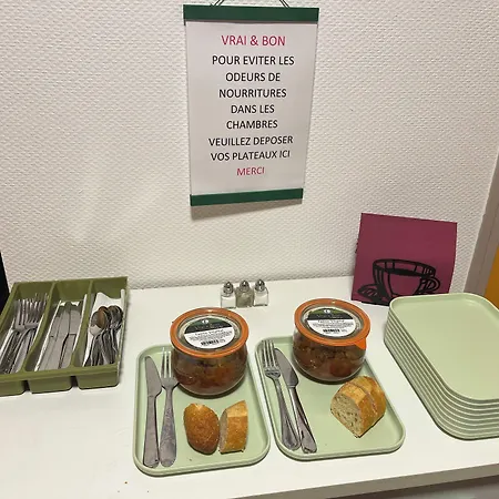 Hotel Le Lyon Commentry