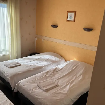 Hotel Le Lyon Commentry