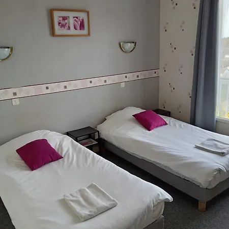 Le Lyon Hotel Commentry