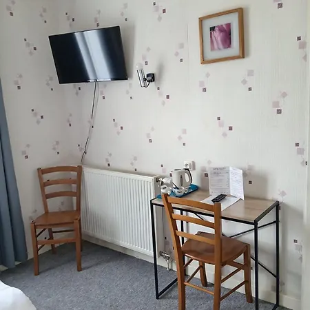 Le Lyon Hotel Commentry