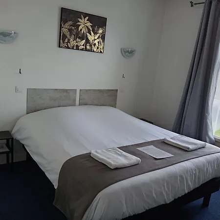 Hotel Le Lyon 3*