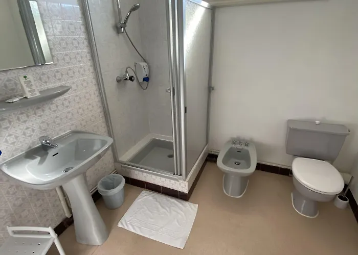 Le Lyon Hotel Commentry