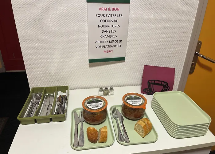 Hotel Le Lyon Commentry