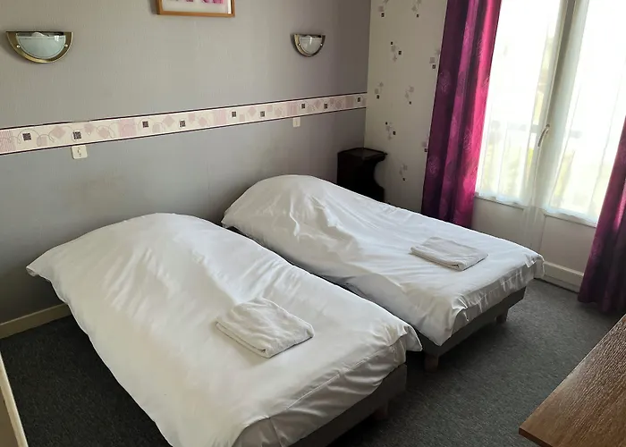 Hotel Le Lyon Commentry